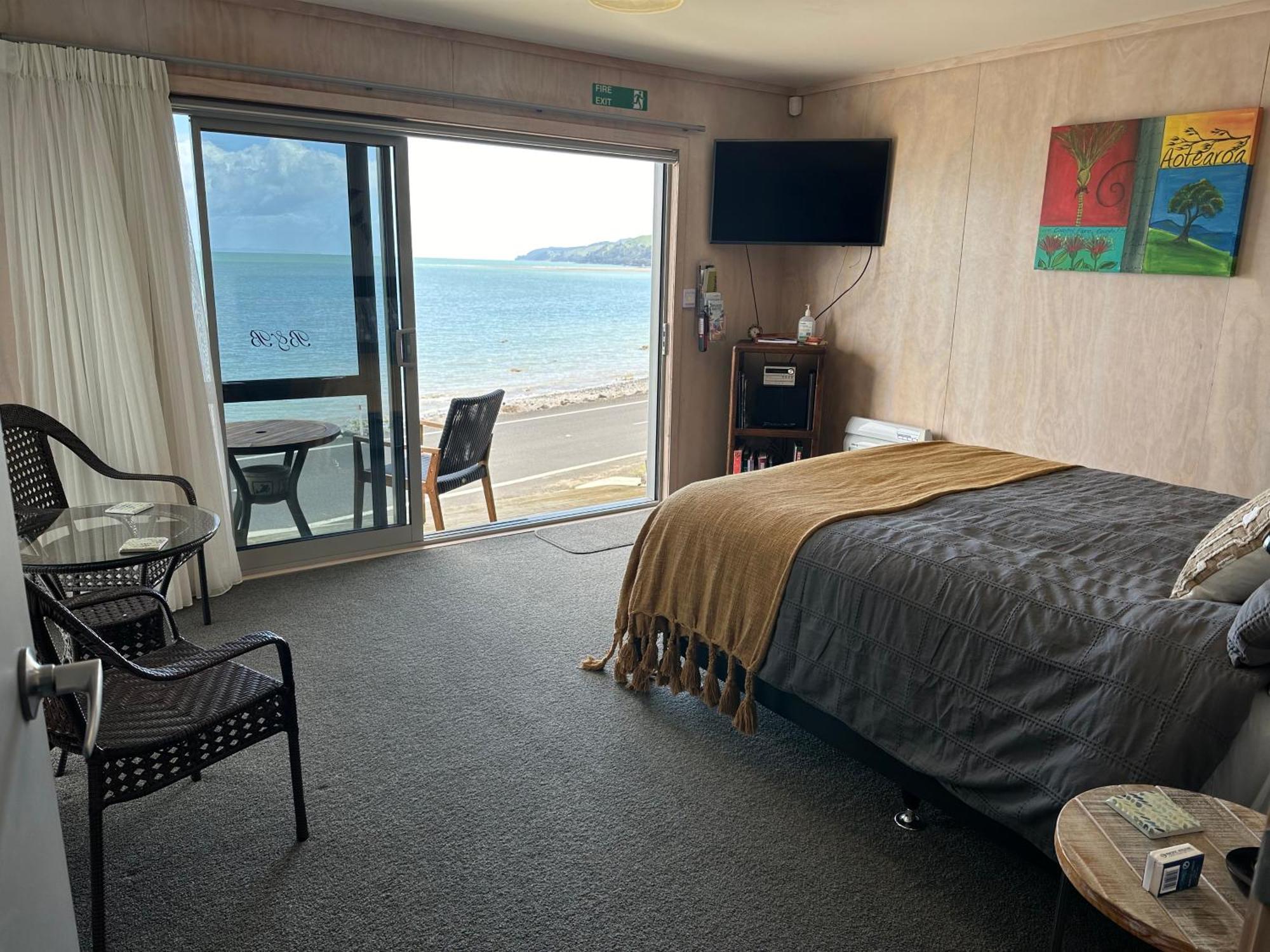 Te Mata Bay Seaviews Bed & Breakfast Tapu Luaran gambar